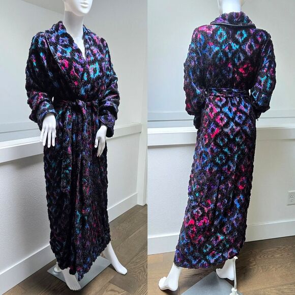 Stan Herman for Herbcraft Other - Vintage 50s Stan Herman for Herbcraft Chenille Satin Paisley Art Deco Housecoat